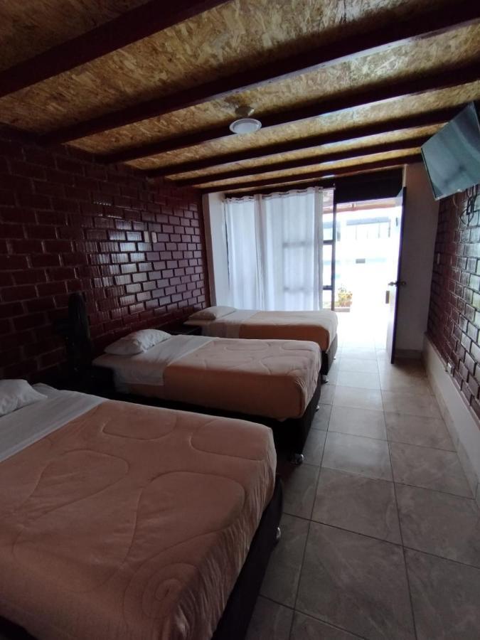 Hotel Lucero Paracas Exterior photo